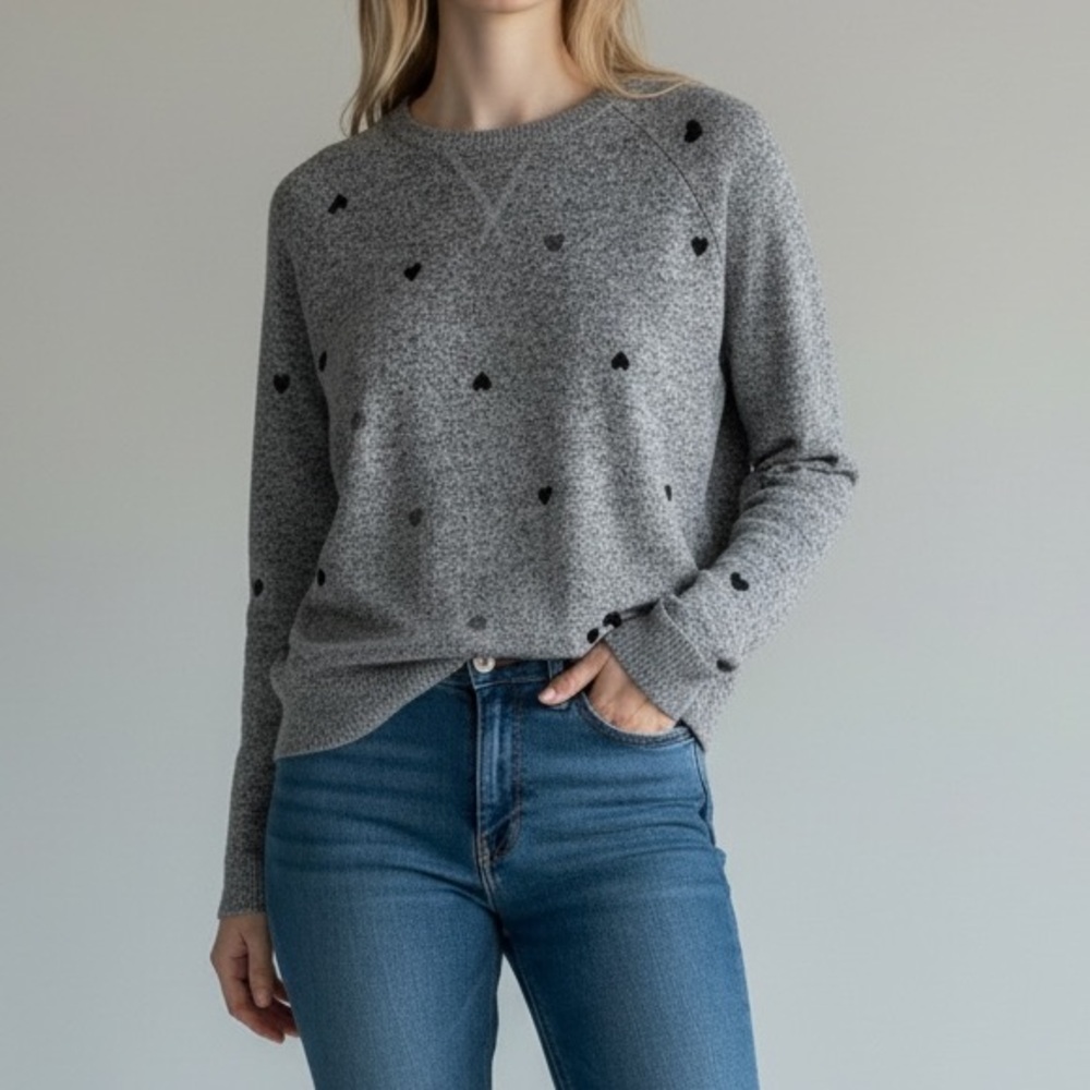 Lucky Brand Sweater Hearts S Small Pullover Crew Gray Lightweight Soft Heathered